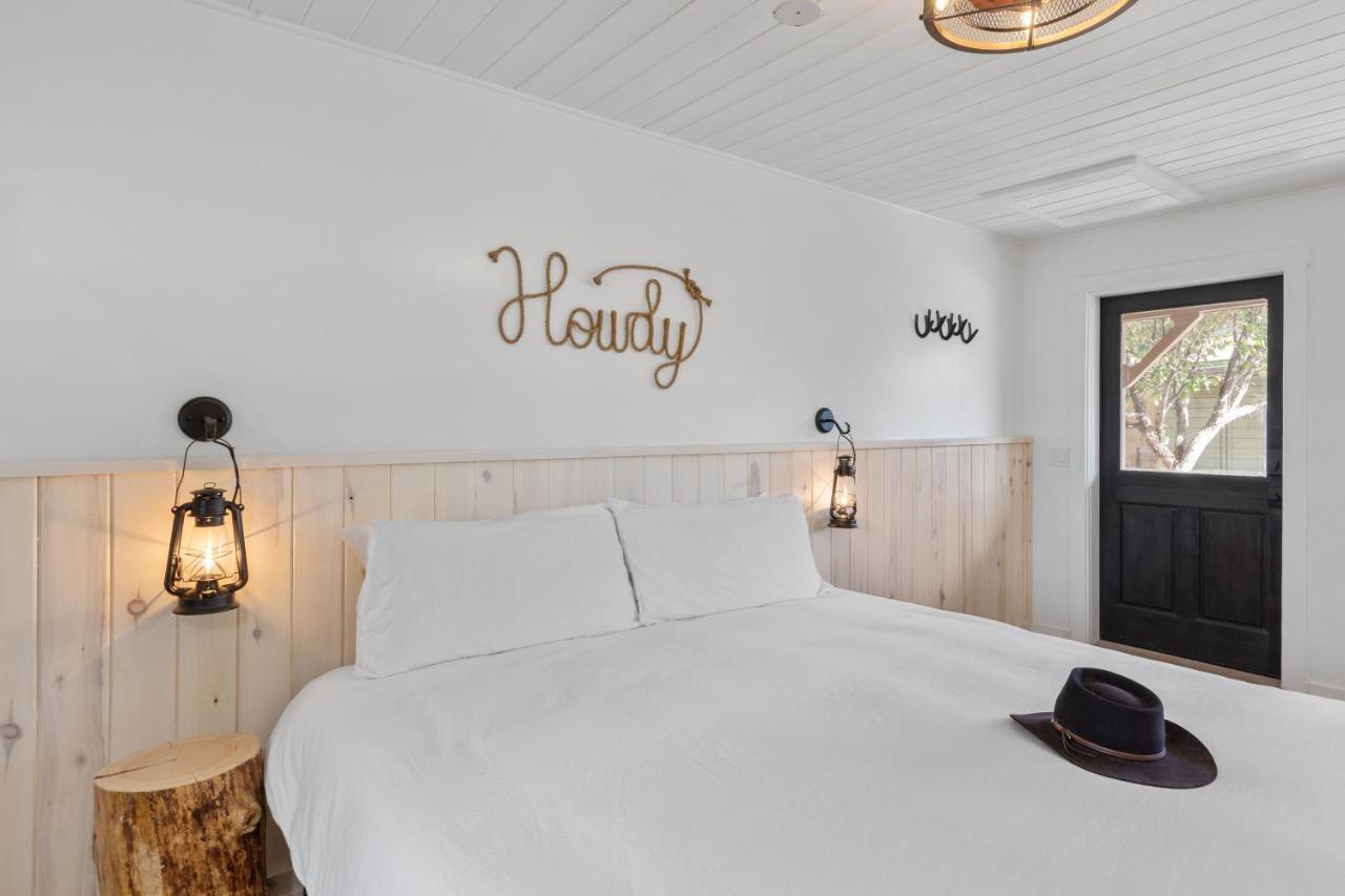 Hotel Palomino Риджуэй Экстерьер фото