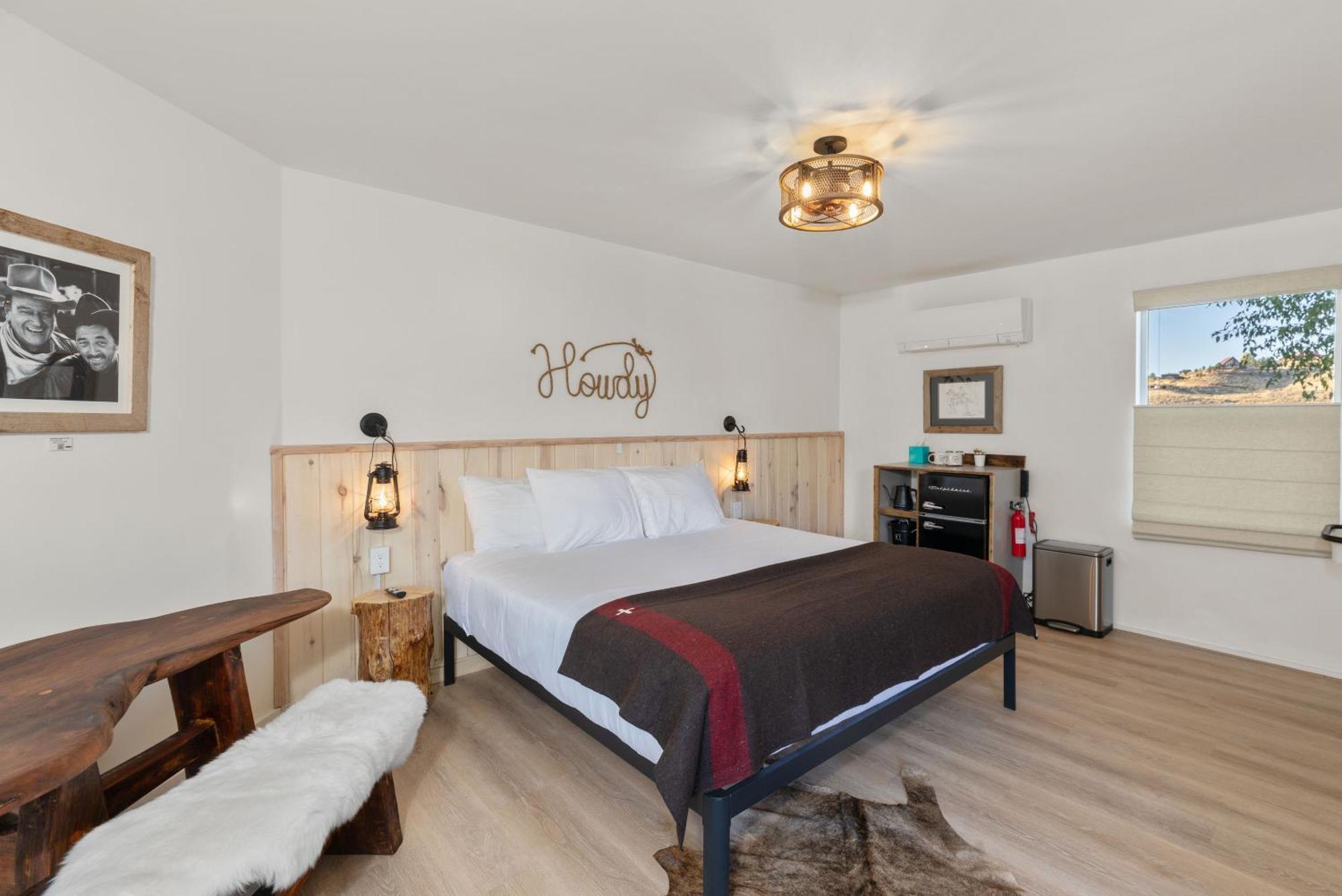 Hotel Palomino Риджуэй Экстерьер фото